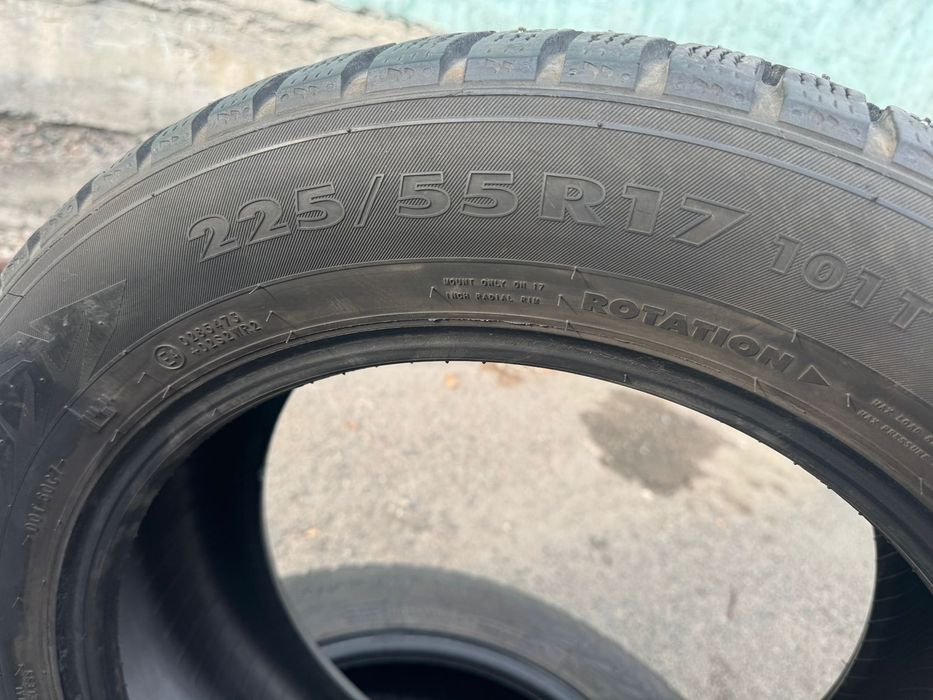 Продам зимние шины