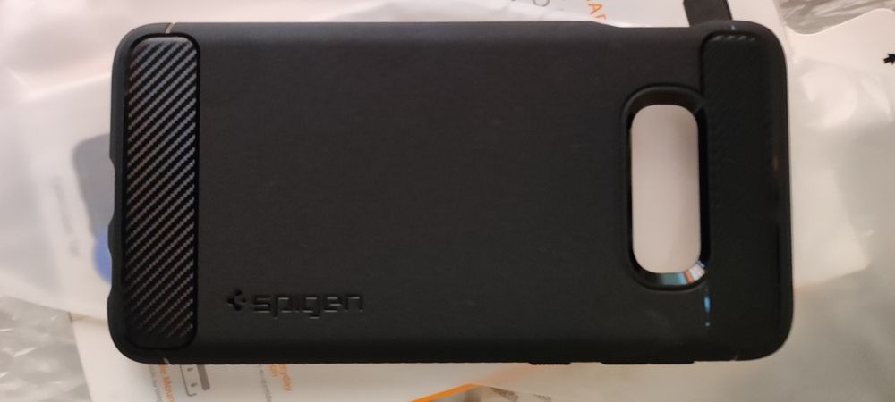Husa Samsung Galaxy S10e Spigen