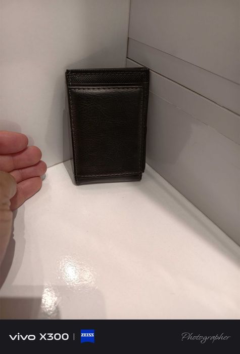 Kenneth Cole cardholder естествена кожа ново