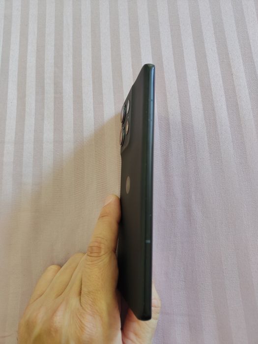 Motorola edge 50 pro pentru piese, blocat mdm, 256gb, 8gb ram