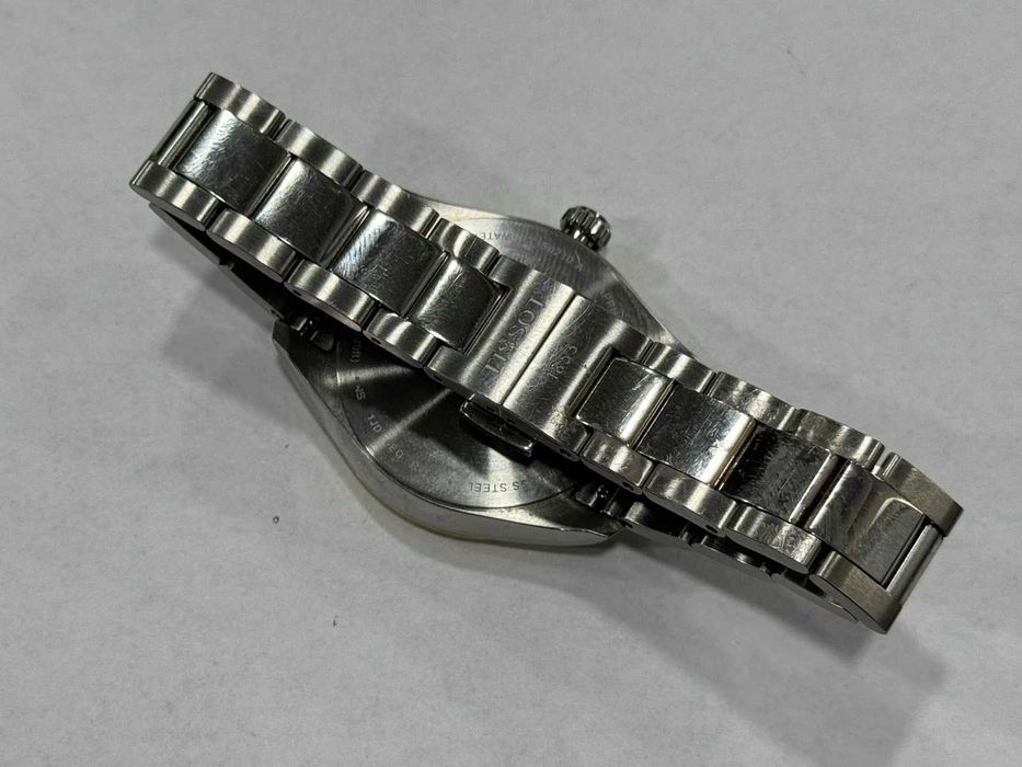 Tissot T150210A 36mm