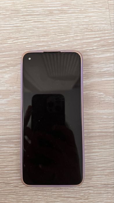 Продам телефон Realmi