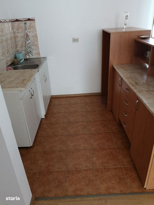 Vand casa lemn in sat Otvesti