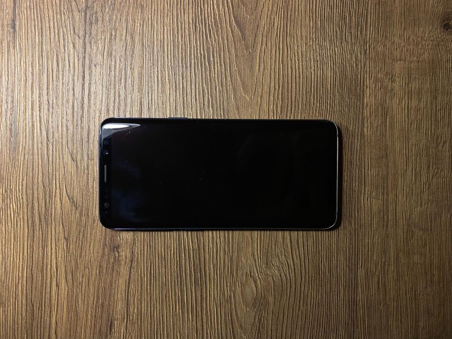 Продам самсунг с9