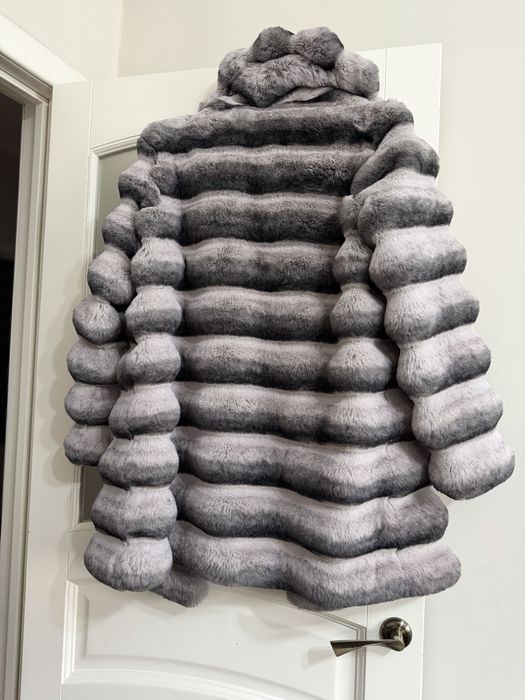 Продам женскую шубку