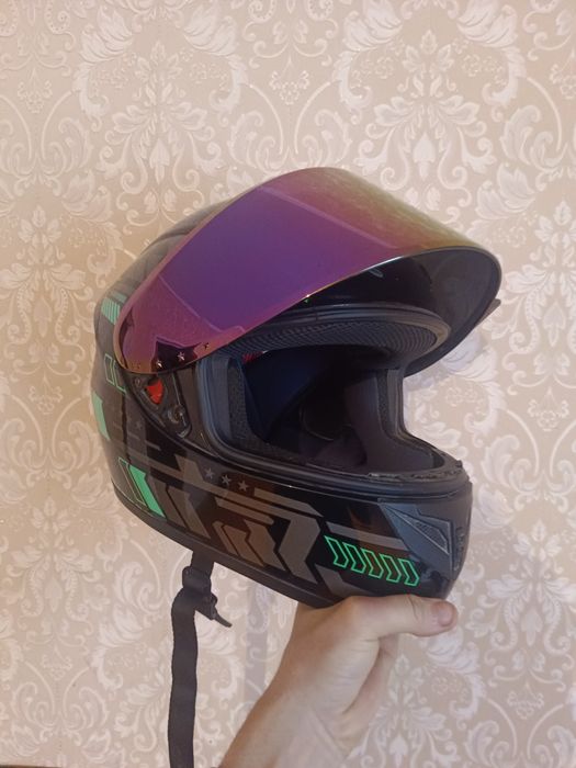 Продам шлем окончательно 15 000
