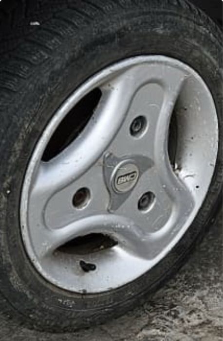 Jenti Aliaj Dacia 1310