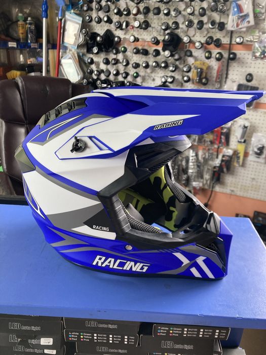 Нова Кросова Каска Л 59-60 // каска Крос Мотор