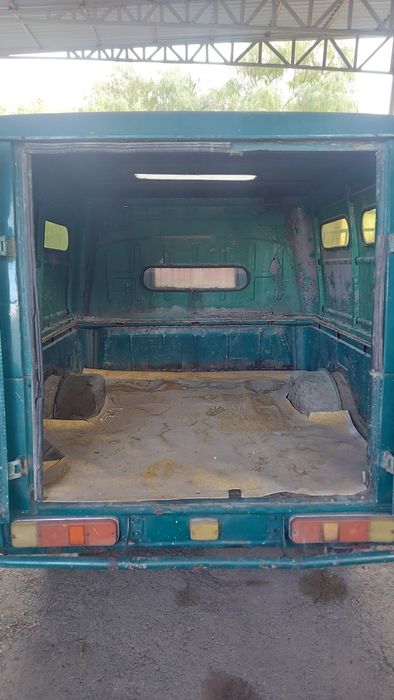 Иж 2715 ,1999год