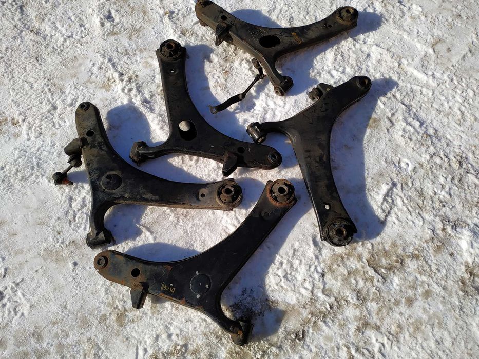 Передние рычаги на субару