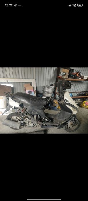 Продам скутер 80кубов