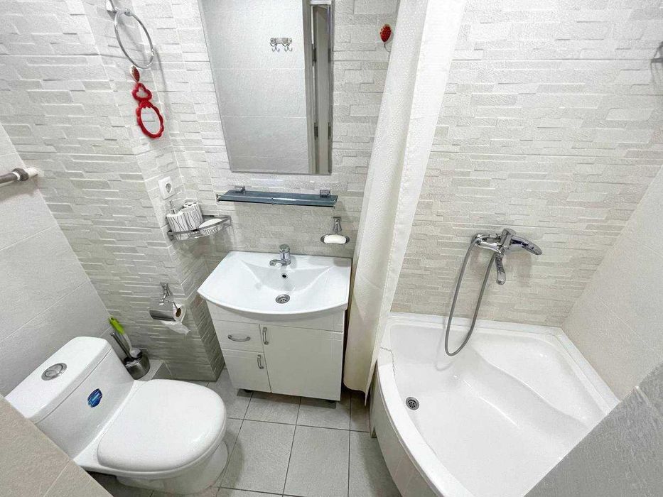 R17! Сдаётся Квартира 2/2/4 на  Мирзо Улугбекском, ор-р Гинекология