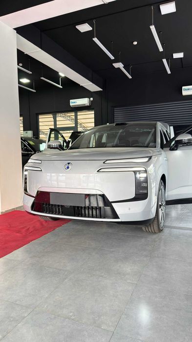 DENZA N8L FLAGSHIP 2025 модель 6 местный ВНЕДОРОЖНИК 4WD