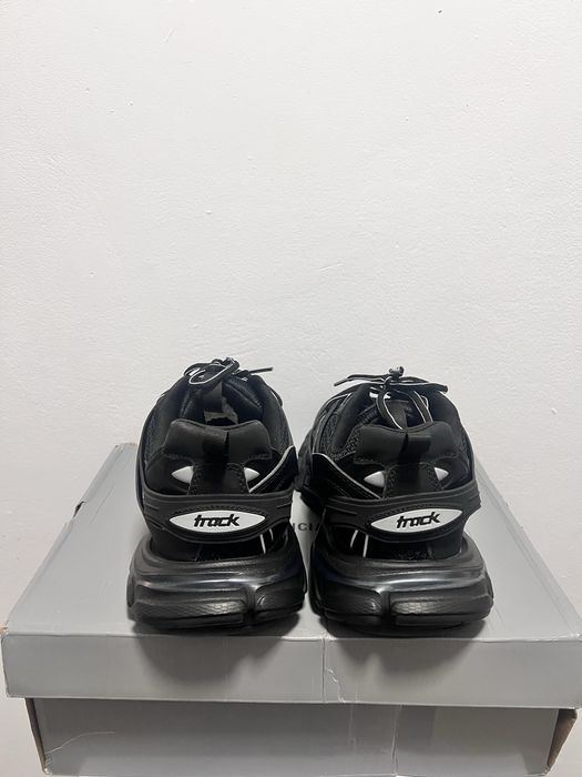 Balenciaga Track Black