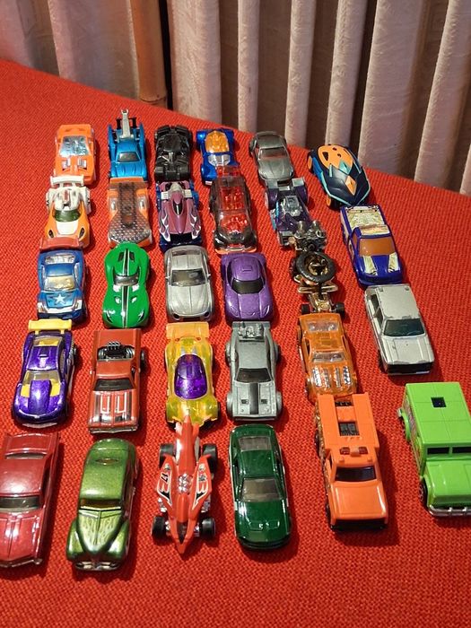 Mașinuțe fier HotWhels