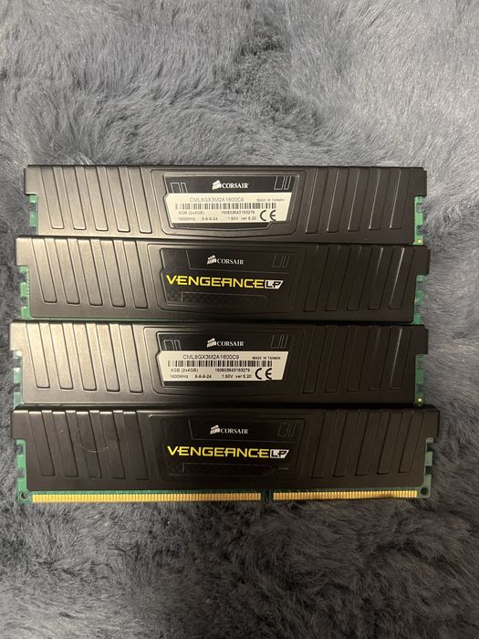 Kit 16GB RAM DDR3 Corsair Vengeance LP 1600MHz (4x4GB)