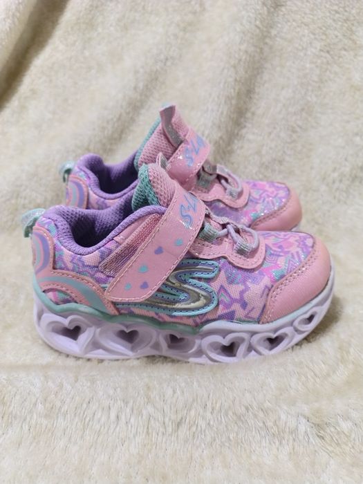 Adidasi fetita Skechers marimea 23