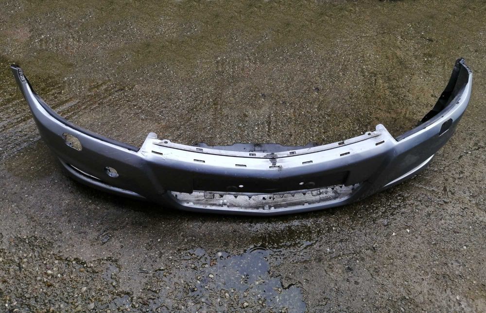 Bara Opel Astra H facelift cu gauri stropitoare 200 lei