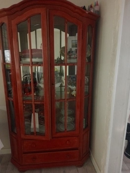 Продается сервант