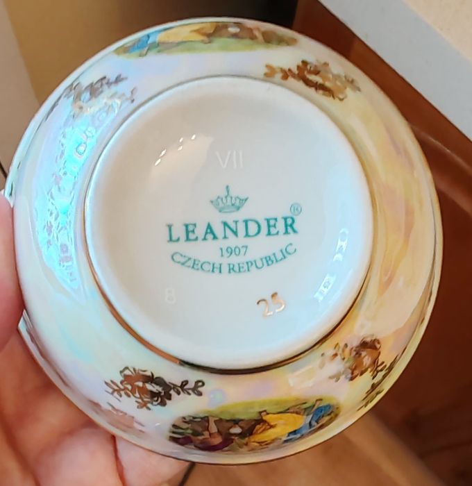 Чайный сервиз Madonna.