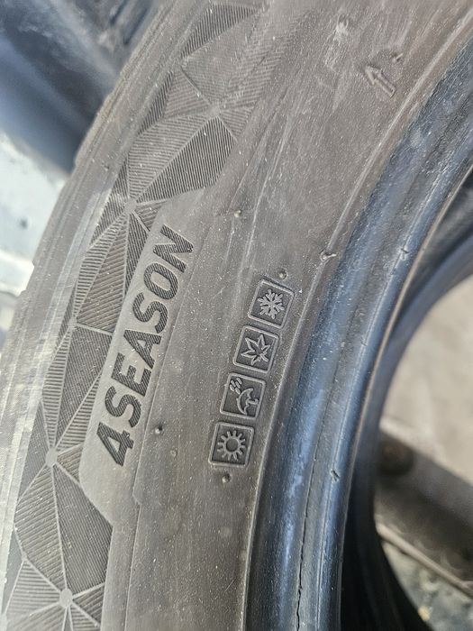 Гуми 235/55/19 Всесезонни