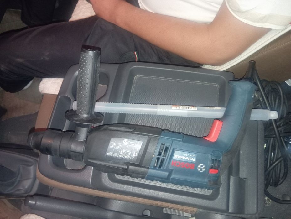 Bosch gbh 240f yengi sotiladi ma'lumot uchun telegramdan yozila