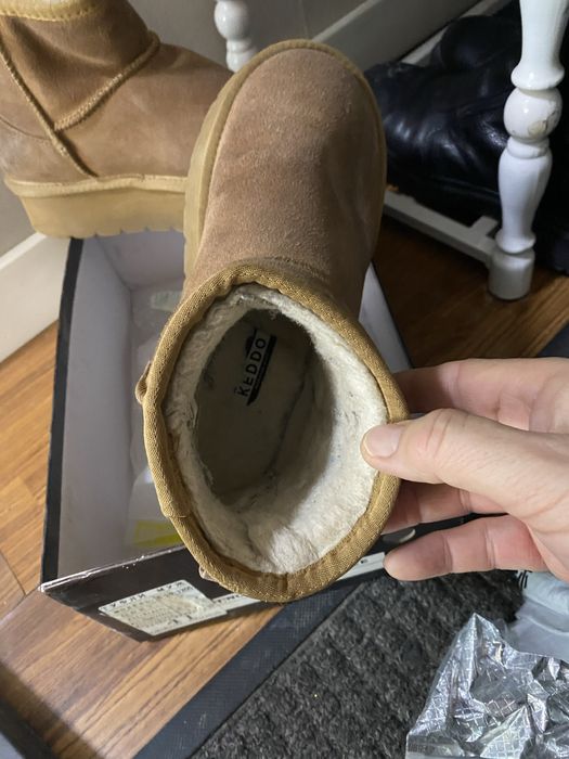 Кроссовки 39-40разм новые