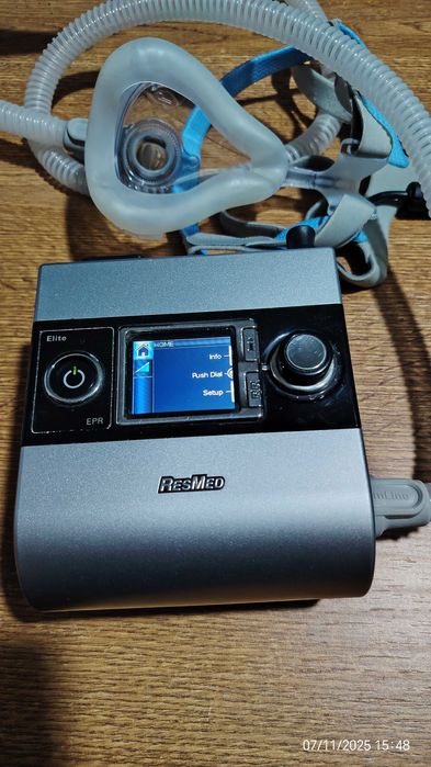 Dispozitiv de presiune pozitiva a cailor aeriene RESMED S9 (antiApnee)