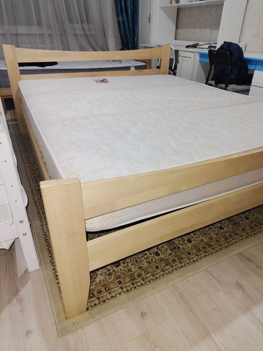 Кровать двухспальная 4шт