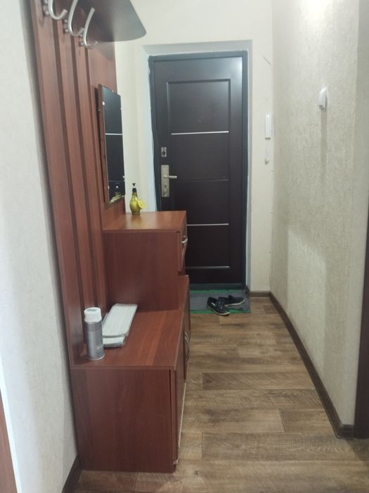 Ұзақ мерзімге 2 комнаталы уй жалға беріледі, 17 мкрн