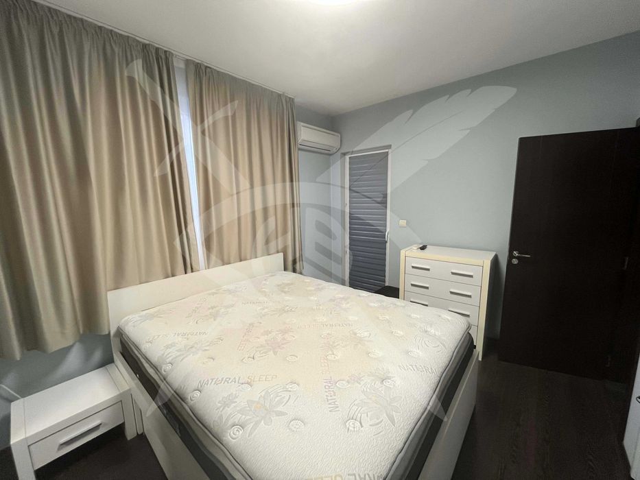 Продава се Тристаен апартамент в Пловдив, Кючук Париж - 93 кв.м за 1152 €/кв.м - Снимка #1