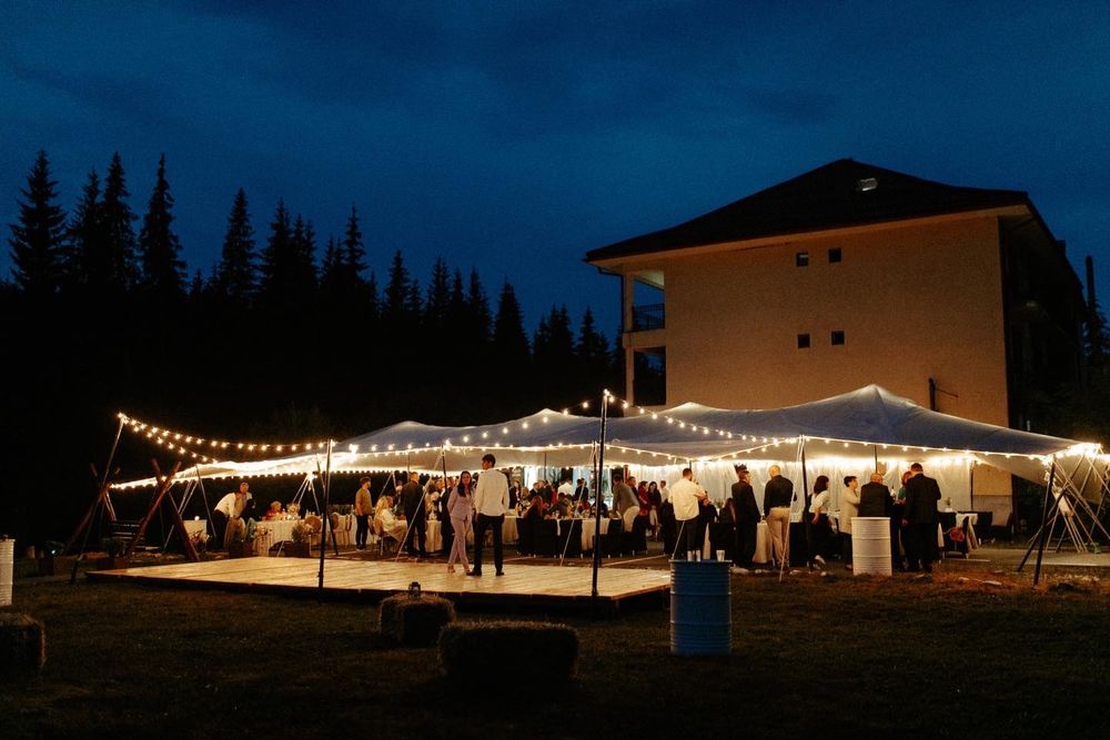 Inchiriez cort african pavilion cununie nunta botez evenimente