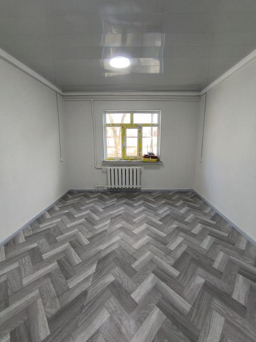 2 х комнатную квартиру Сергели Спутнике 9 . На первом этаже. Огород въ