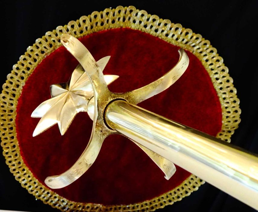 Бронзова стояща закачалка,бронзова стойка