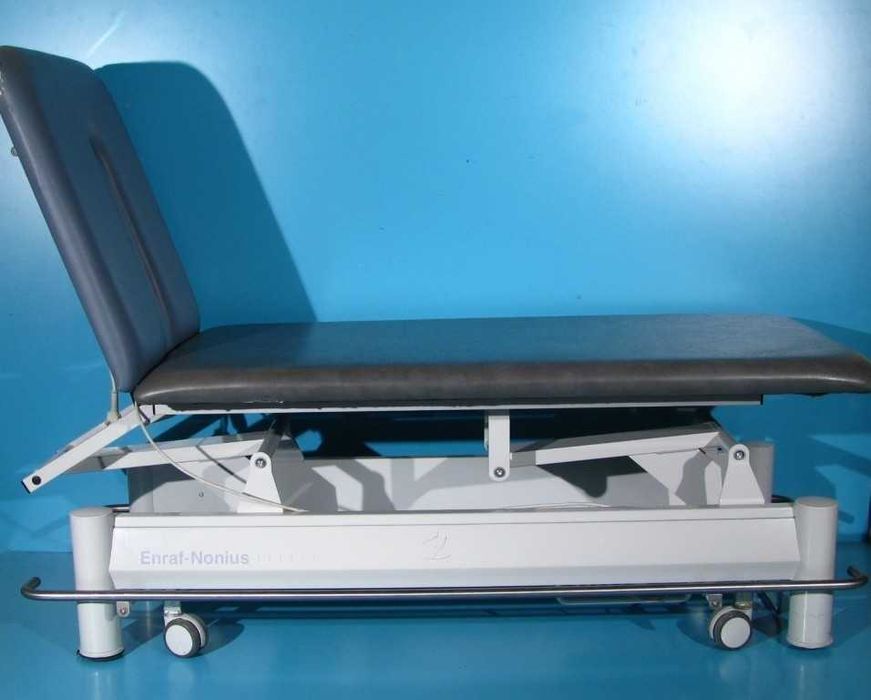 Canapea medicală electrică de tratament, terapie si masaj Enraf Nonius