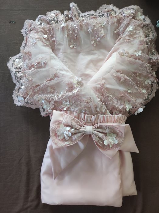 Продам конверт на выписку