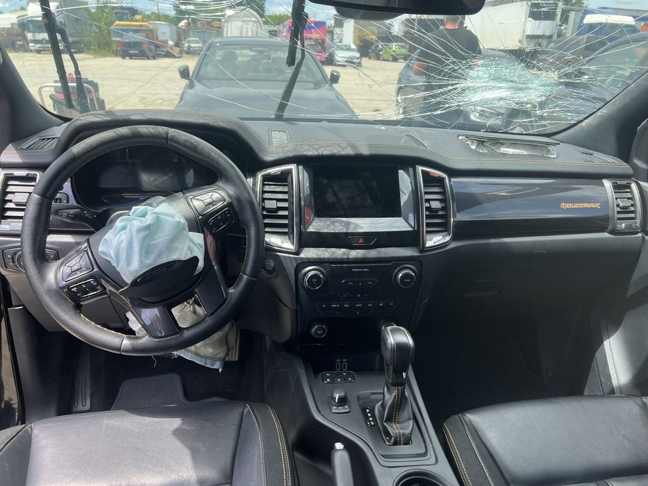 Vand Ford Ranger wildtrack 3.2 avariat