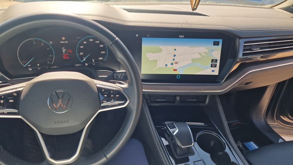 volkswagen touareg 2023 avariat
