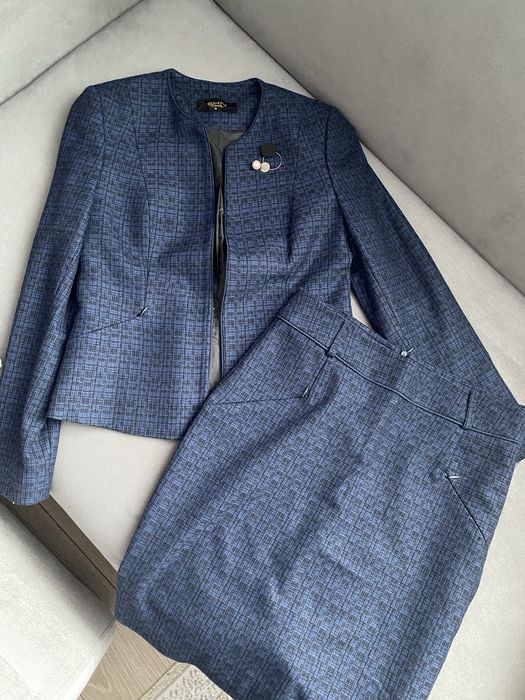 Костюм двойка.