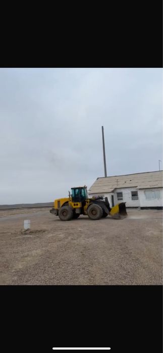 Грейдер автогрейдер свободен