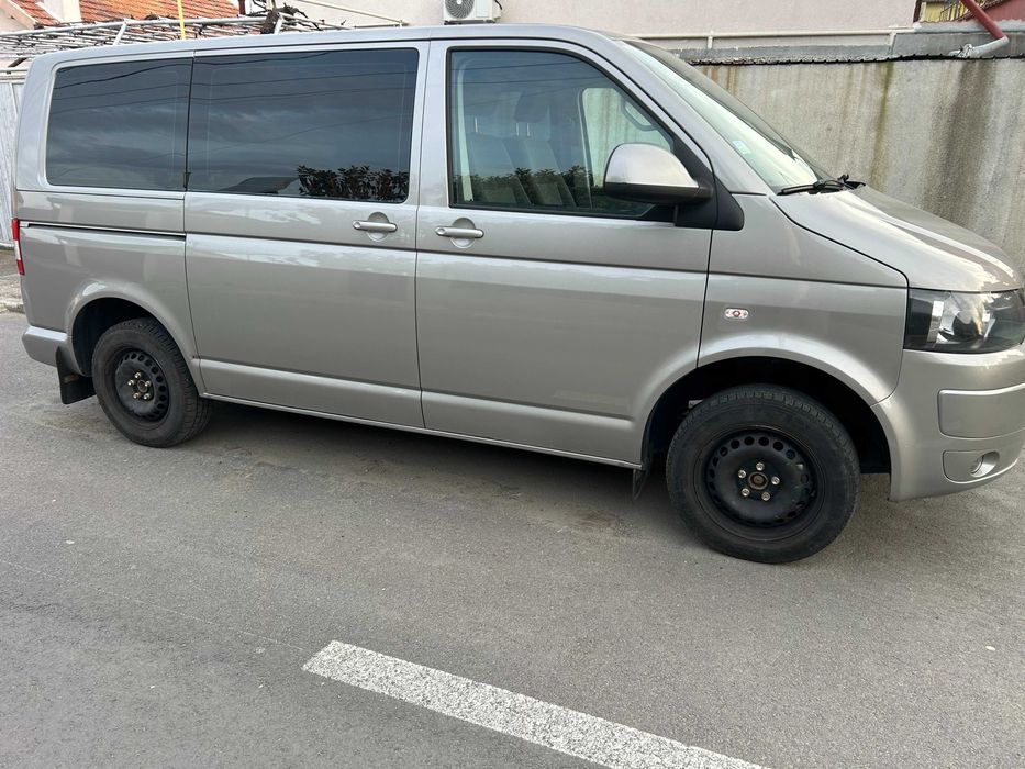 VOLKSWAGEN Transporter 2012