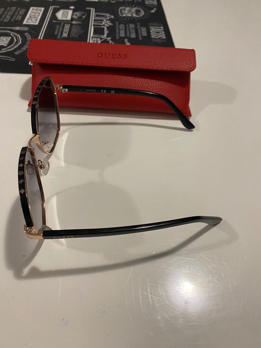 Guess оригинални дамски очила