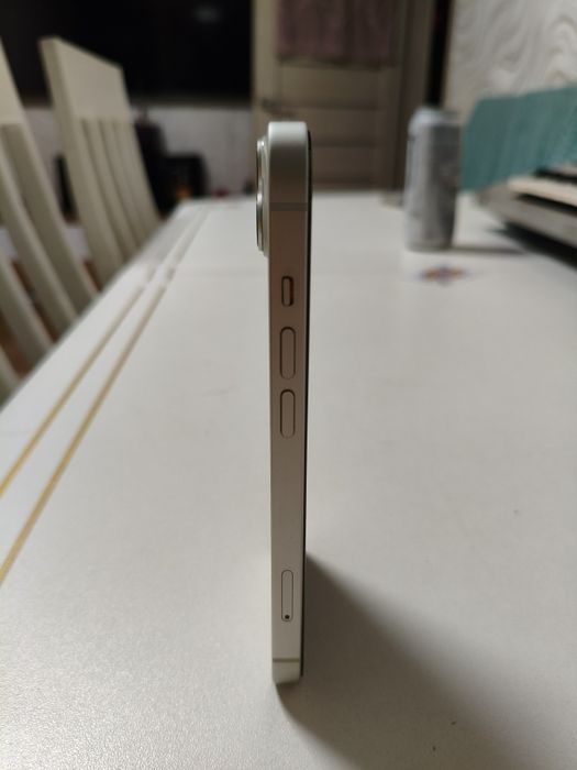 iPhone 14 с коробкой