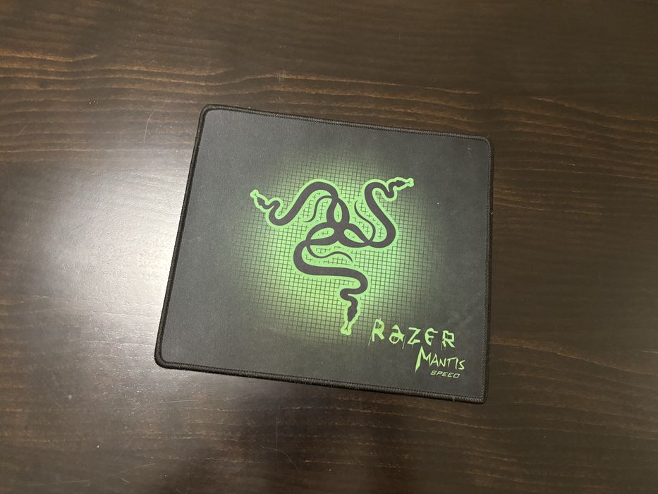 Геймъска подложка за мишка на Razer