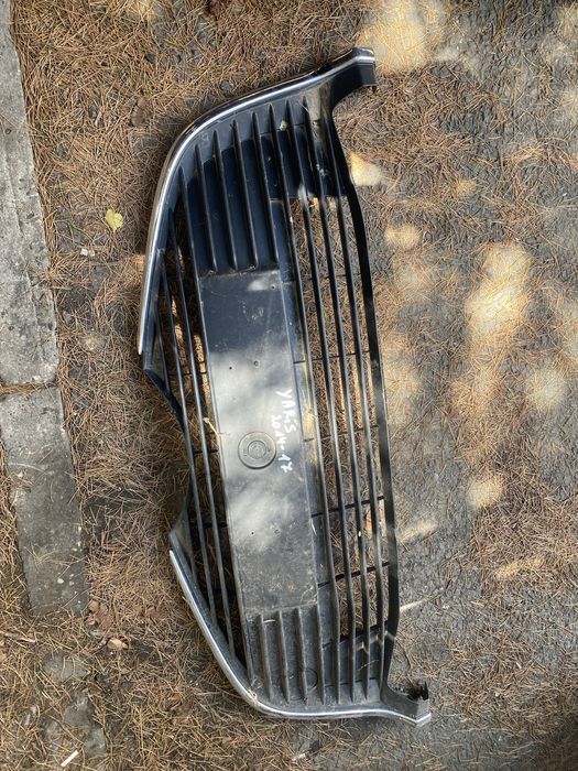 решетка тойота ярис toyota yaris