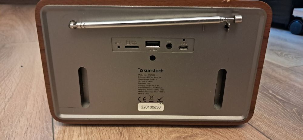 Radio cu ceas Sunstech, bluetooth, usb, card, auxiliar