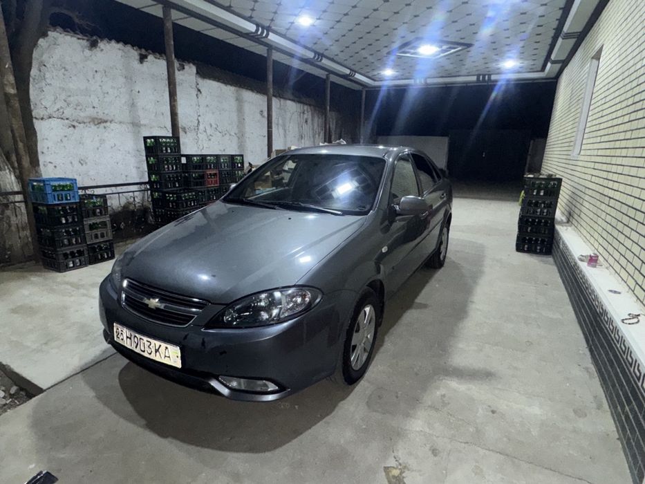 Срошни жентра сотилади