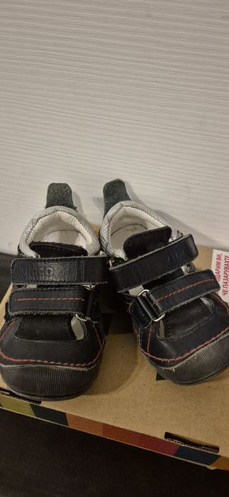 Детски обувки ,различни размери -22,23