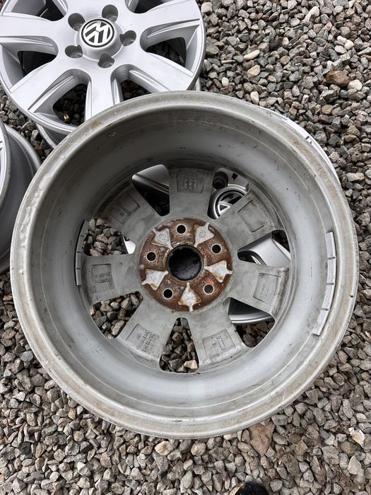 Jante R16 5x120 6.5j ET62 Centru ghidaj butuc 65.1  Volkswagen Amarok T5 , T6 Crafter [mk4]