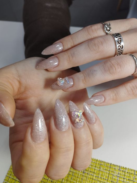 Наращивание ногтей на типсах